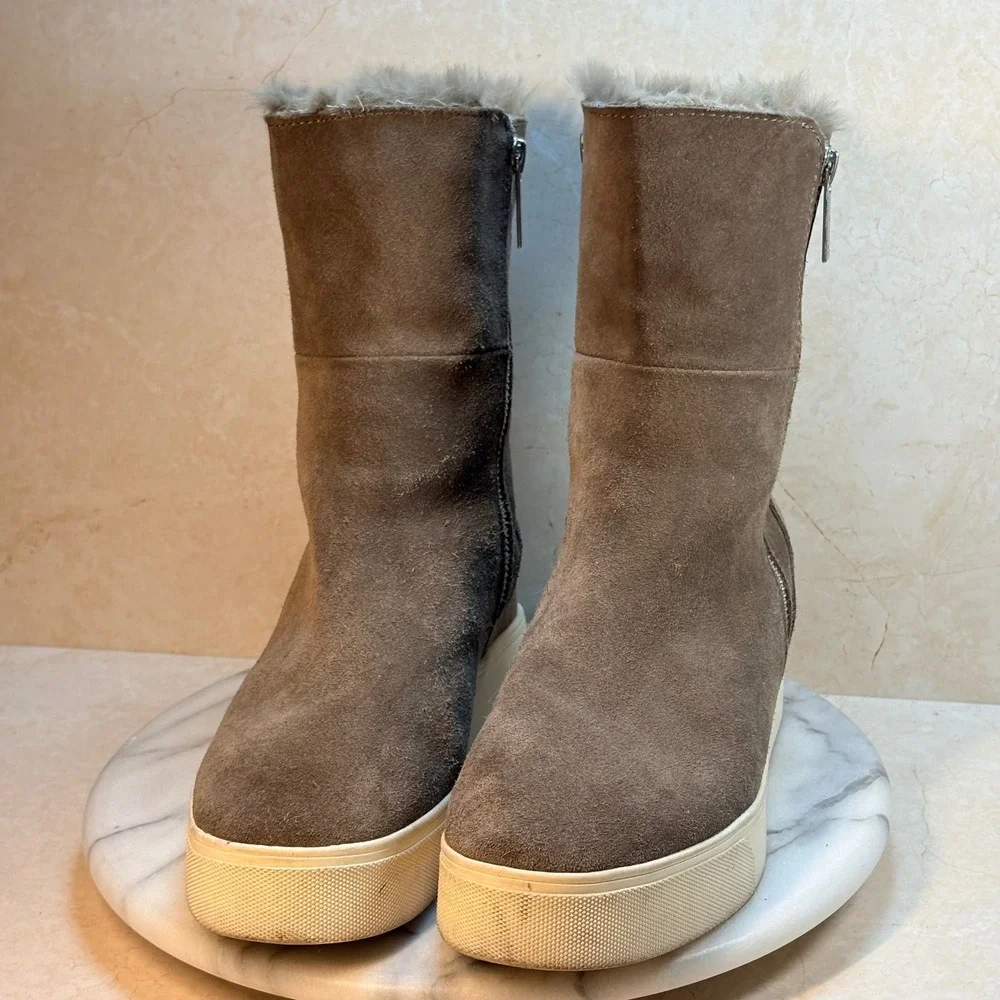 J Slides NYC Winnie Taupe Suede Fur Lined Wedge Heel Boots Women‎ Size 8M Winter